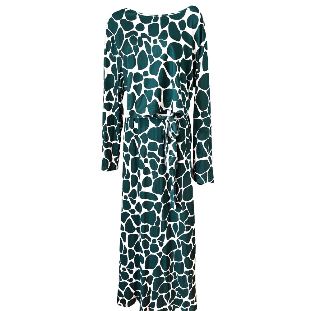 Green Giraffe Print 2 Piece Set Crop Tie Top & Maxi Skirt 4XL Long Sleeve NWOT